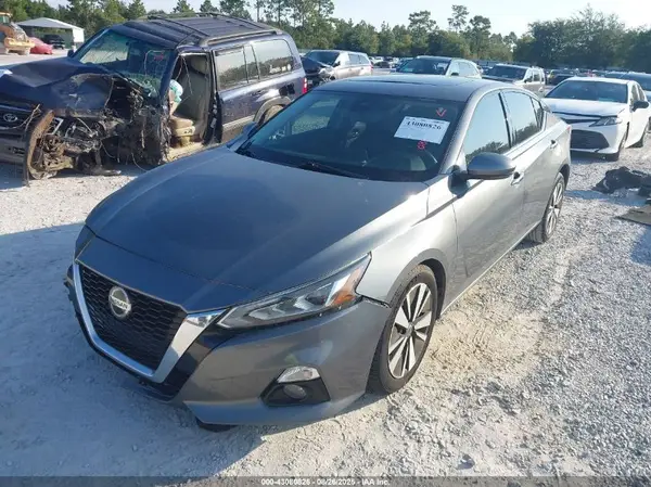 1N4BL4EV6KC199106 2019 NISSAN ALTIMA - Image 2