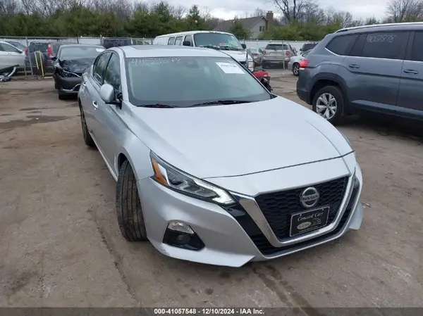 1N4BL4EV6KC213635 2019 NISSAN ALTIMA - Image 1