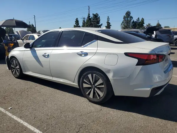 1N4BL4EV6KC216616 2019 NISSAN ALTIMA - Image 2