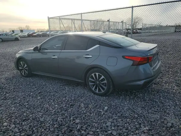 1N4BL4EV6KC229575 2019 NISSAN ALTIMA - Image 2