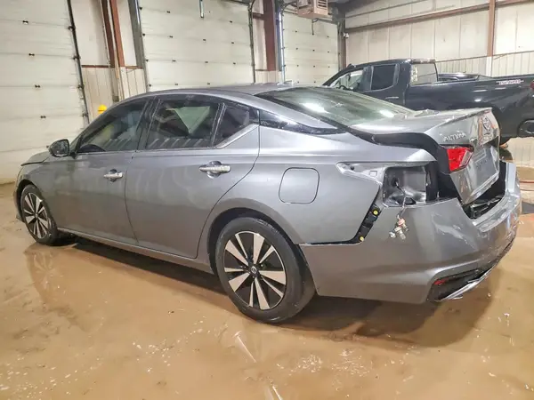 1N4BL4EV6KC235148 2019 NISSAN ALTIMA - Image 2