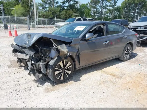 1N4BL4EV6KC238891 2019 NISSAN ALTIMA - Image 2