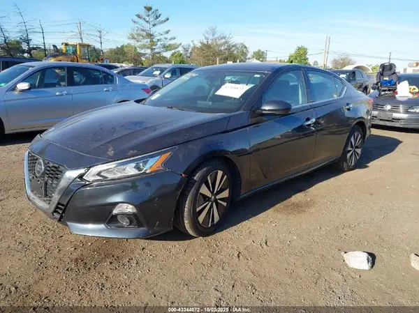 1N4BL4EV6KC243461 2019 NISSAN ALTIMA - Image 2