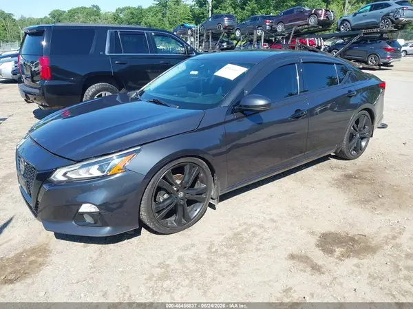 1N4BL4EV6KC249454 2019 NISSAN ALTIMA - Image 2