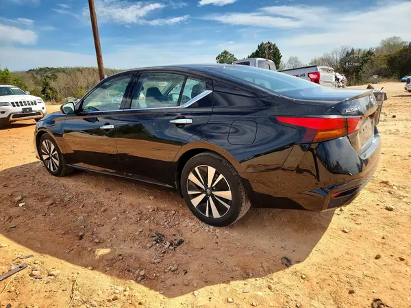 1N4BL4EV6KC251236 2019 NISSAN ALTIMA - Image 2