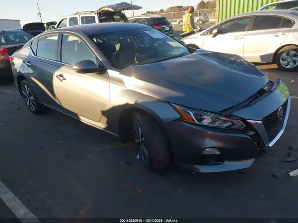 1N4BL4EV6LC175132 2020 NISSAN ALTIMA - Image 1