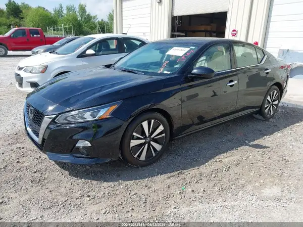 1N4BL4EV6NN357646 2022 NISSAN ALTIMA - Image 2