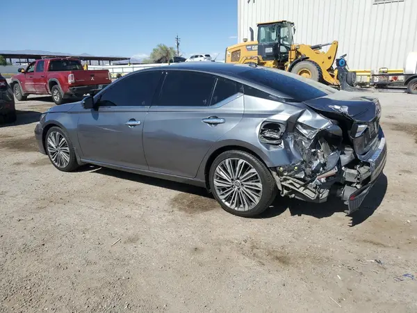 1N4BL4EV6PN364390 2023 NISSAN ALTIMA - Image 2