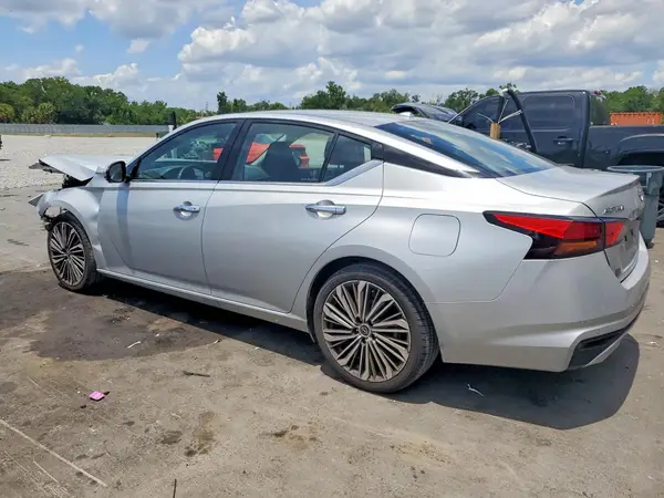1N4BL4EV6PN413488 2023 NISSAN ALTIMA - Image 2