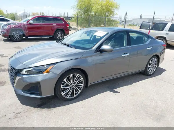 1N4BL4EV6RN359614 2024 NISSAN ALTIMA - Image 2