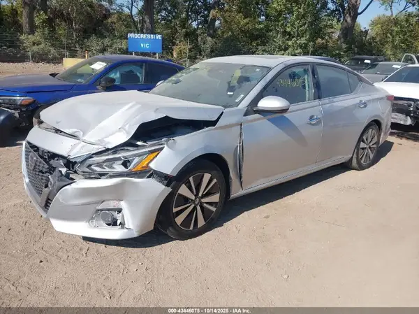 1N4BL4EV7KC156572 2019 NISSAN ALTIMA - Image 2