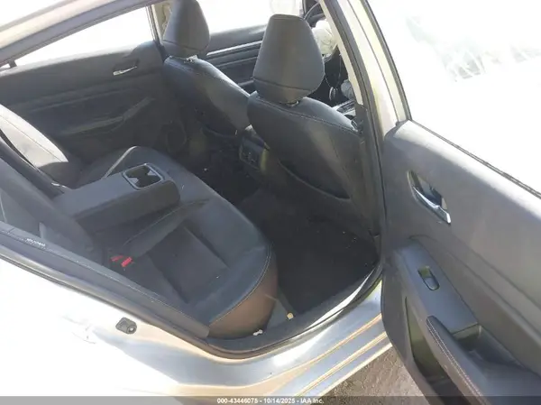 1N4BL4EV7KC156572 2019 NISSAN ALTIMA - Image 8