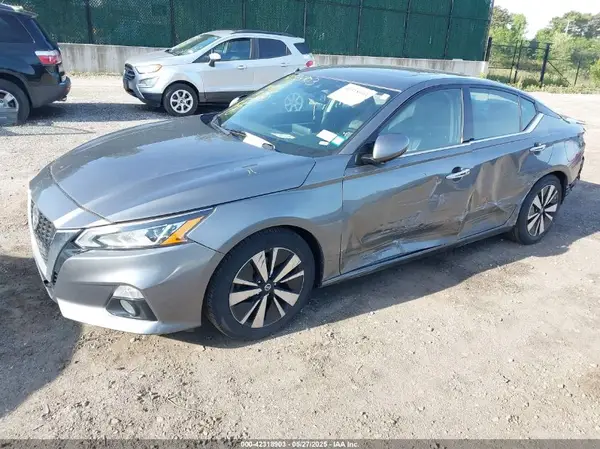 1N4BL4EV7KC159830 2019 NISSAN ALTIMA - Image 2