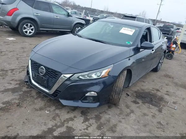 1N4BL4EV7KC165840 2019 NISSAN ALTIMA - Image 2