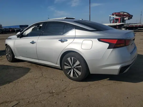 1N4BL4EV7KC167443 2019 NISSAN ALTIMA - Image 2