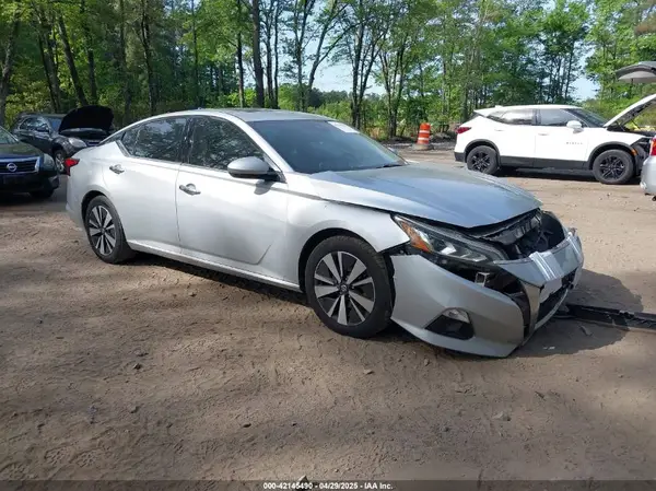 1N4BL4EV7KC246563 2019 NISSAN ALTIMA - Image 1
