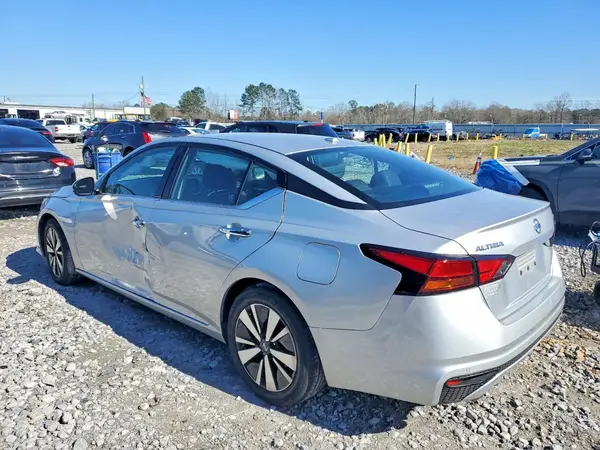 1N4BL4EV7KC257062 2019 NISSAN ALTIMA - Image 2