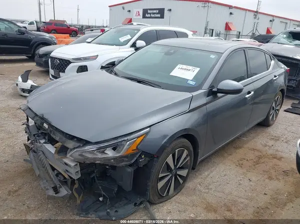1N4BL4EV7KN310704 2019 NISSAN ALTIMA - Image 2