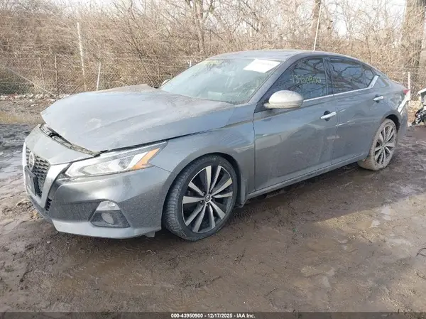 1N4BL4EV7LC121421 2020 NISSAN ALTIMA - Image 2