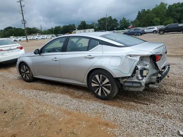 1N4BL4EV7LC126893 2020 NISSAN ALTIMA - Image 2