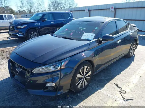 1N4BL4EV7LC212155 2020 NISSAN ALTIMA - Image 2