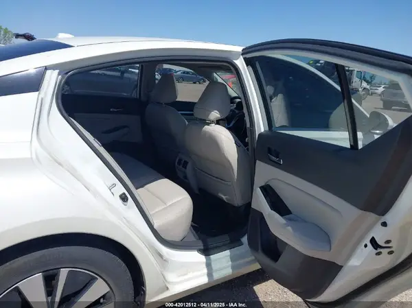 1N4BL4EV7MN300967 2021 NISSAN ALTIMA - Image 8