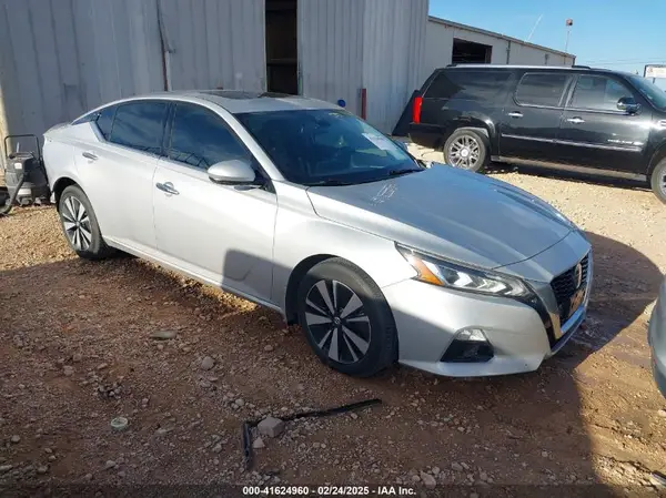 1N4BL4EV7MN333550 2021 NISSAN ALTIMA - Image 1