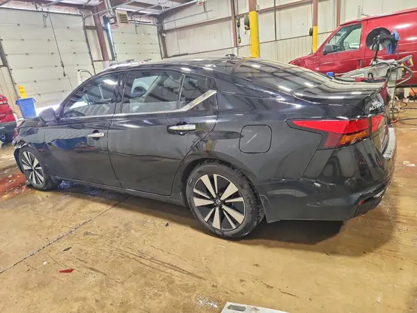 1N4BL4EV7MN336643 2021 NISSAN ALTIMA - Image 2