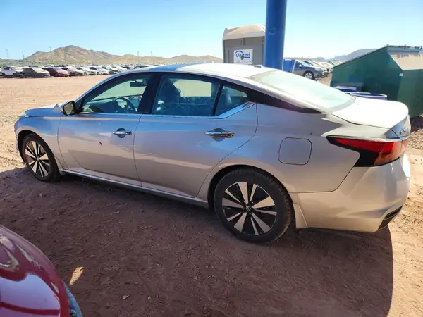 1N4BL4EV7MN385146 2021 NISSAN ALTIMA - Image 2