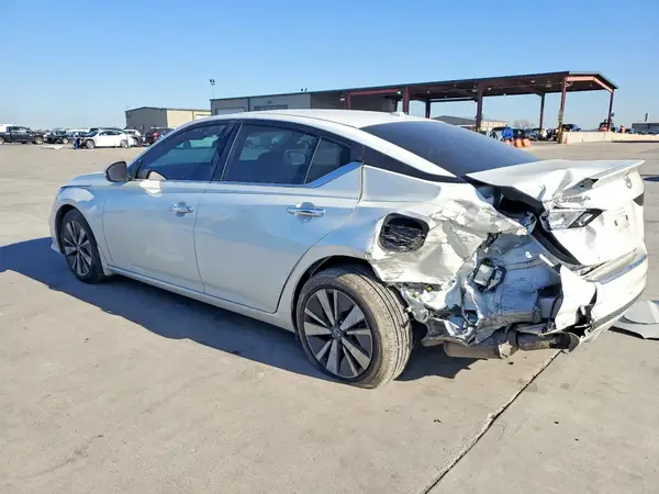 1N4BL4EV7NN399355 2022 NISSAN ALTIMA - Image 2