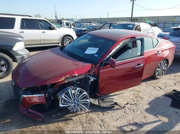 1N4BL4EV7PN328546 2023 NISSAN ALTIMA - Image 2
