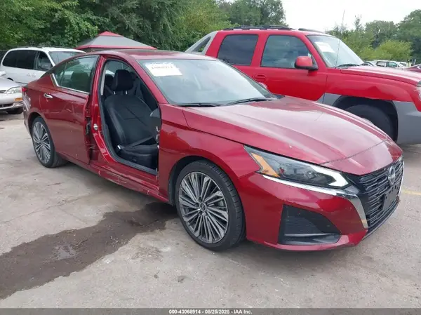 1N4BL4EV7PN370280 2023 NISSAN ALTIMA - Image 1