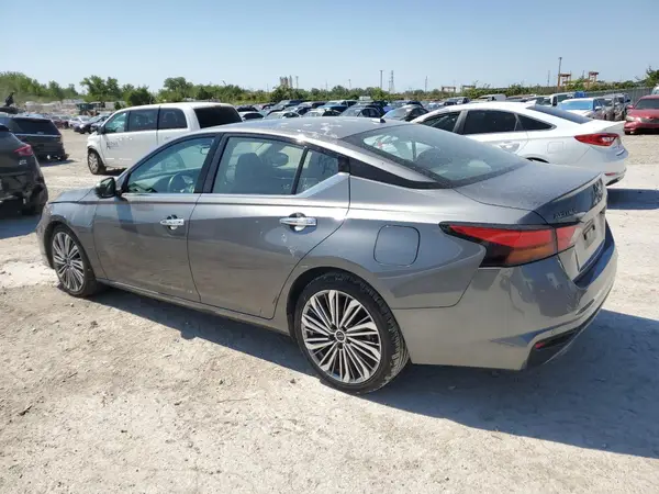 1N4BL4EV7PN385362 2023 NISSAN ALTIMA - Image 2
