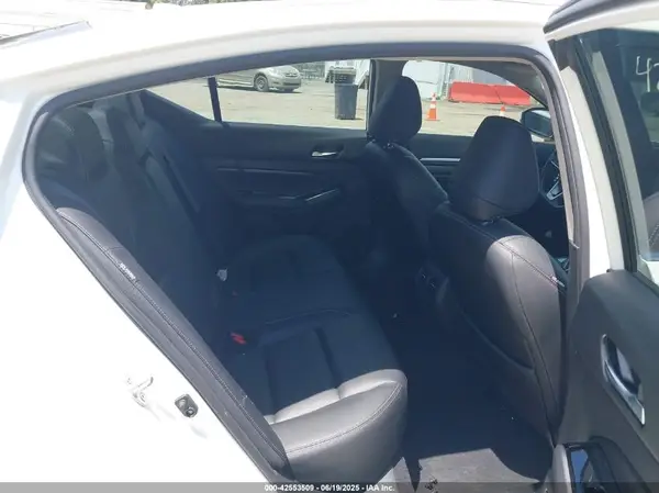 1N4BL4EV7PN406789 2023 NISSAN ALTIMA - Image 8