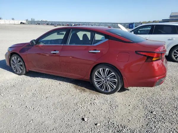 1N4BL4EV7RN352137 2024 NISSAN ALTIMA - Image 2
