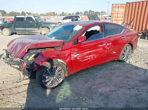 1N4BL4EV7RN423434 2024 NISSAN ALTIMA - Image 2
