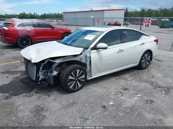 1N4BL4EV8KC120048 2019 NISSAN ALTIMA - Image 2