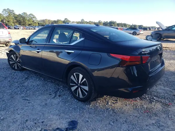 1N4BL4EV8KC166673 2019 NISSAN ALTIMA - Image 2