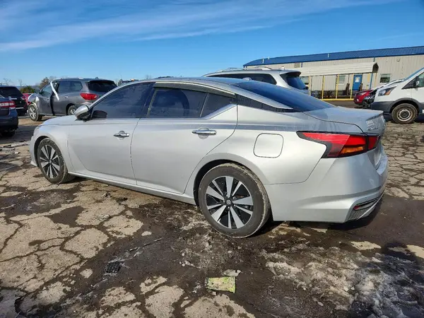 1N4BL4EV8KC173090 2019 NISSAN ALTIMA - Image 2
