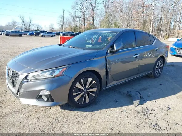 1N4BL4EV8KC212311 2019 NISSAN ALTIMA - Image 2
