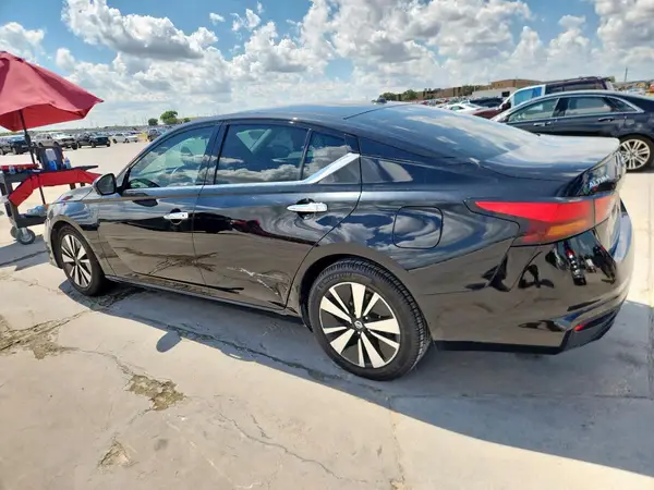 1N4BL4EV8KC215953 2019 NISSAN ALTIMA - Image 2