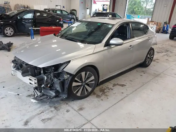 1N4BL4EV8KC216553 2019 NISSAN ALTIMA - Image 2