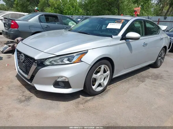 1N4BL4EV8KC218190 2019 NISSAN ALTIMA - Image 2