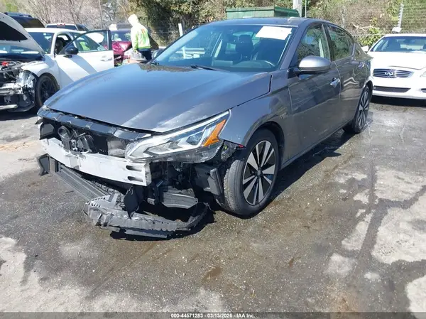1N4BL4EV8KC230095 2019 NISSAN ALTIMA - Image 2