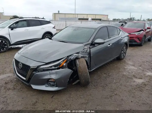 1N4BL4EV8KC231151 2019 NISSAN ALTIMA - Image 2