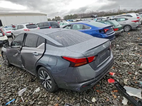 1N4BL4EV8KC254672 2019 NISSAN ALTIMA - Image 2