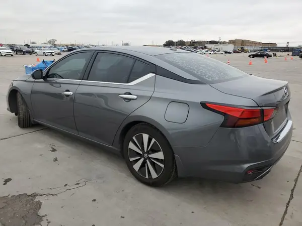 1N4BL4EV8KC255269 2019 NISSAN ALTIMA - Image 2