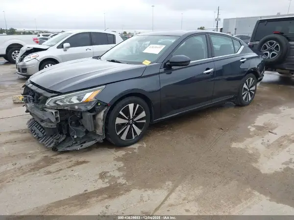 1N4BL4EV8LC234522 2020 NISSAN ALTIMA - Image 2