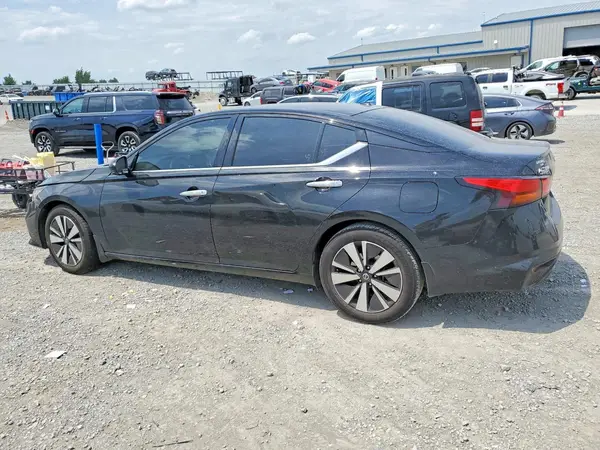 1N4BL4EV8LN305402 2020 NISSAN ALTIMA - Image 2