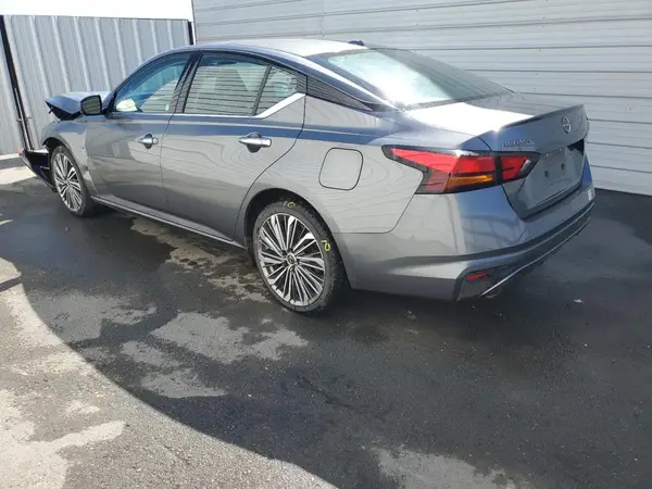 1N4BL4EV8PN308354 2023 NISSAN ALTIMA - Image 2